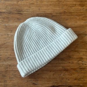 N.peal beanie